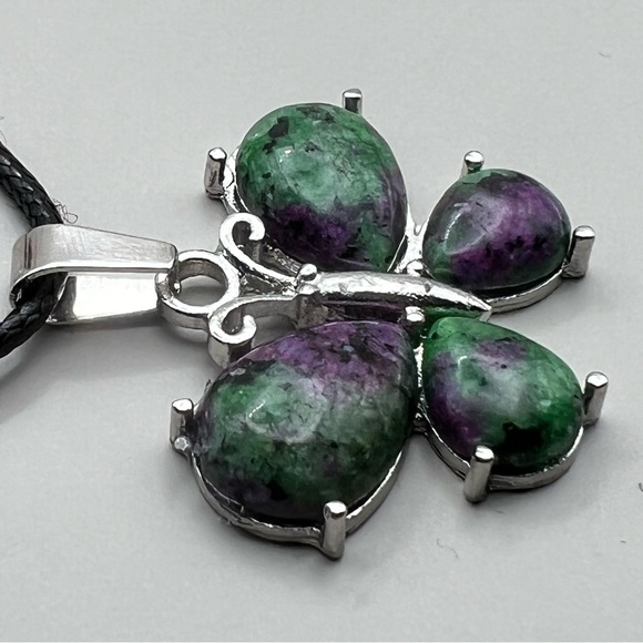 New Ruby Zoisite Stone Butterfly Pendant Necklace Silver Tone With Cord - Picture 2 of 4